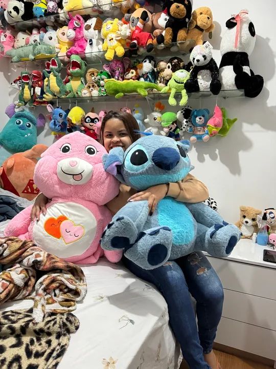 Vendo pelúcias novas gigantes todas com mais de metro  - Foto 3