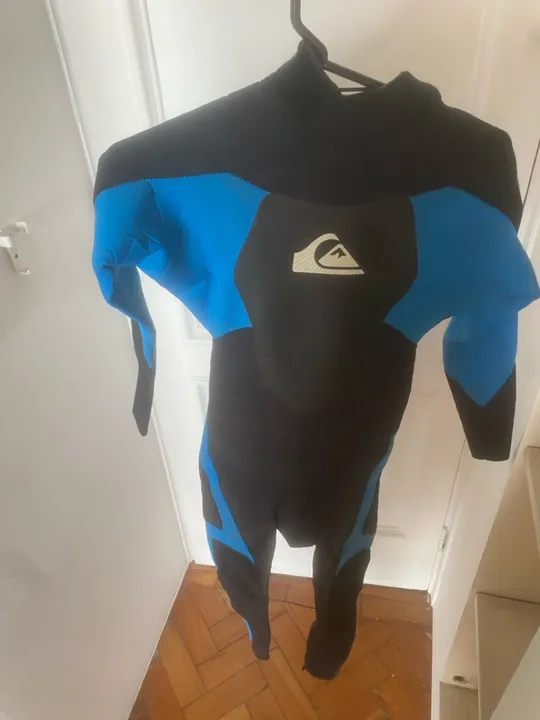 Neoprene de Surf Quicksilver - Tamanho 12 anos