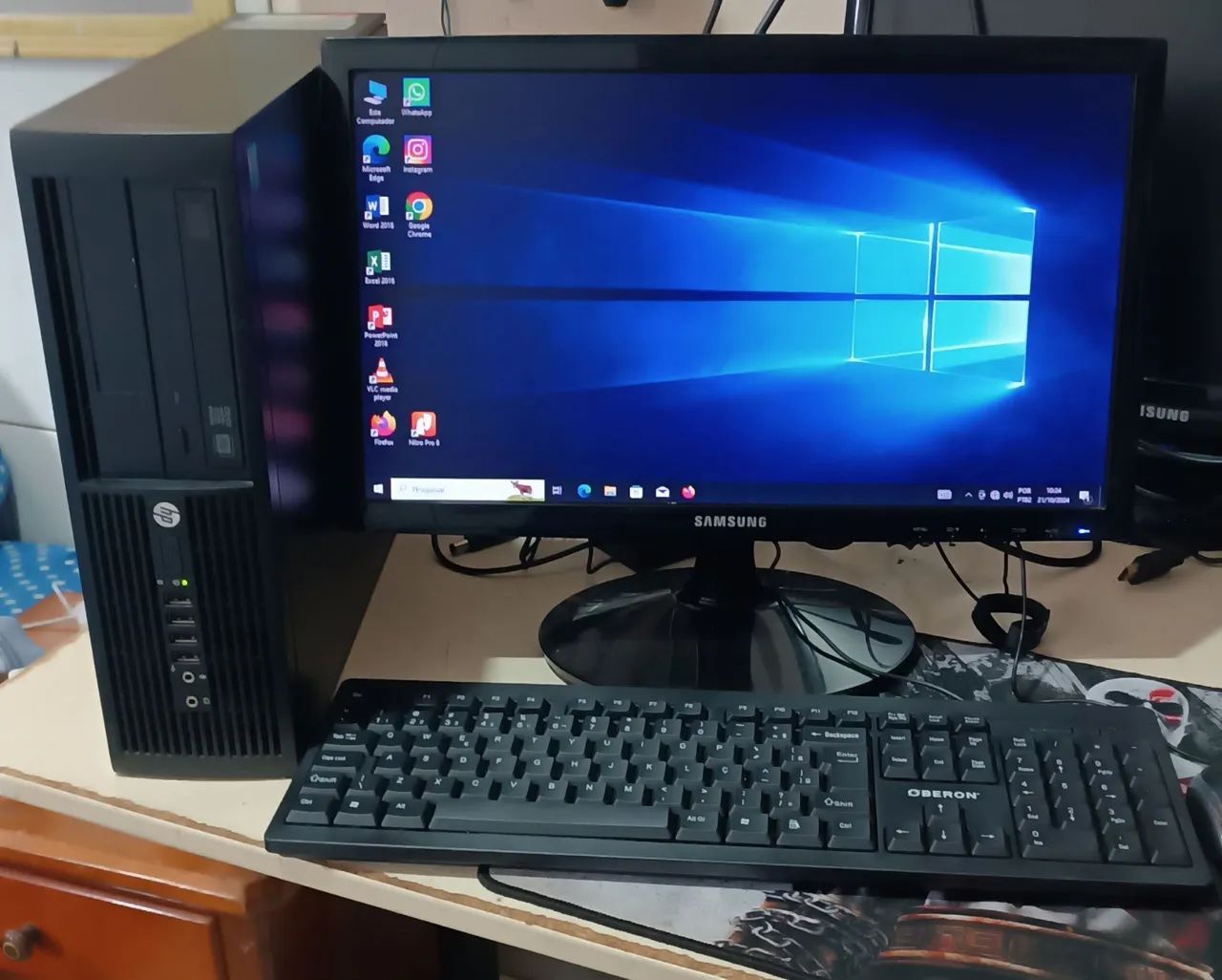 Computador HP I3 SSD + 1000 Gigabytes Tela Samsung 