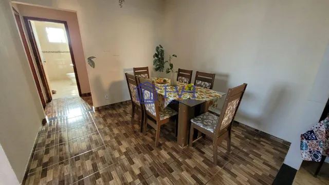 02 casas em um lote de 430 m² todo murado - Foto 3