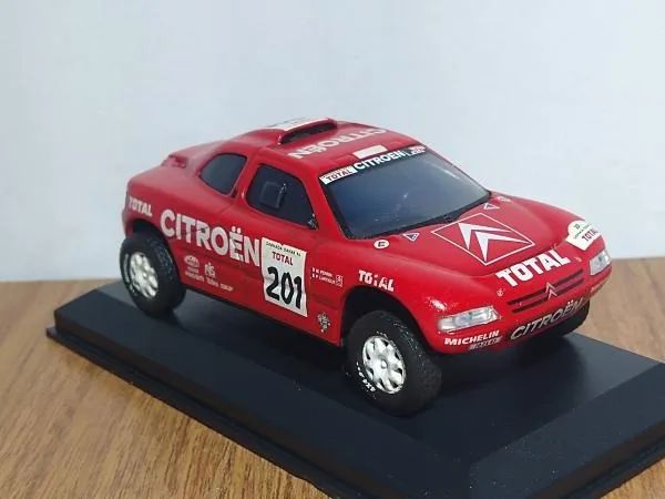 Miniatuara Citroën Zx Rallye Granad-dakar 96 1/43 (restauro