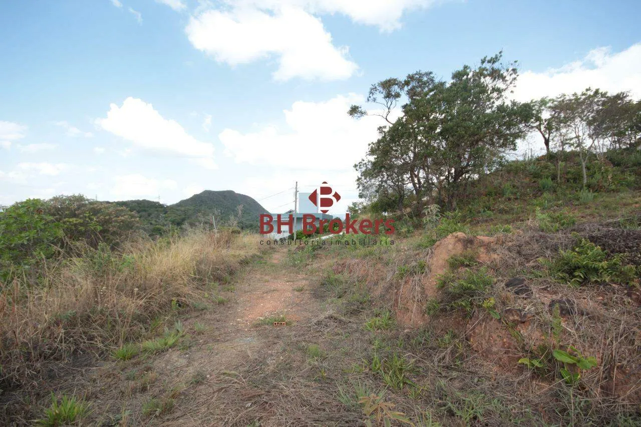 LOTE À VENDA NO MIRANTE DA MATA