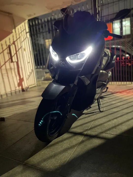 Yamaha XMAX ABS 250 -23/23  - Foto 10