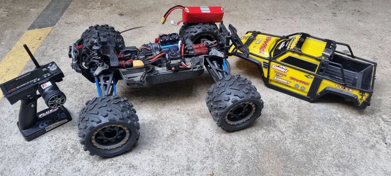 Caminhão Monstro Traxxas Summit T-Lock 1/10 - Foto 5