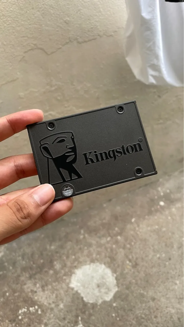SSD SATA KINGSTON 500GB funcionando perfeitamente