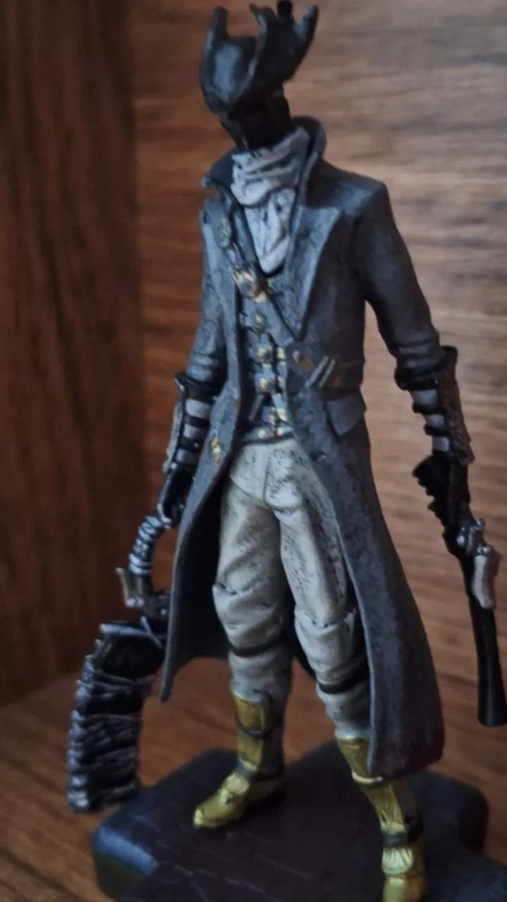 Action Figure Caçador Bloodborne - Alta Qualidade - Foto 3