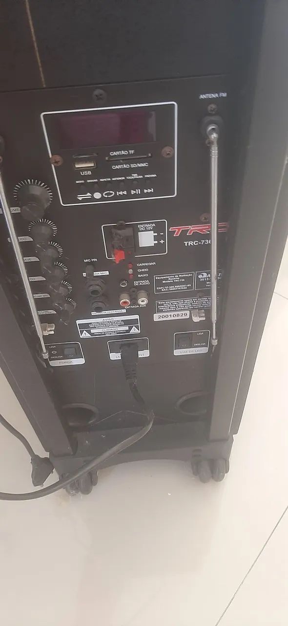 Caixa de som TRC-736 com microfone  - Foto 3