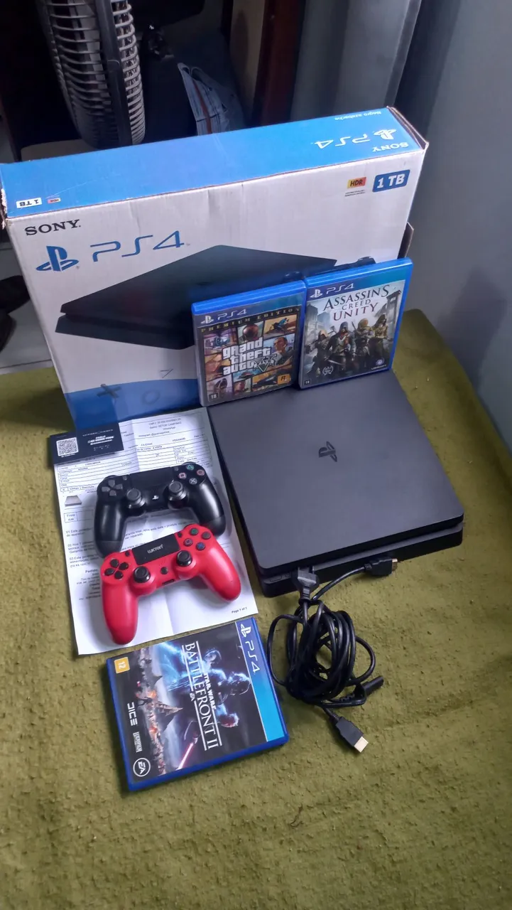 Ps4 slin lacrado, na garantia ainda
