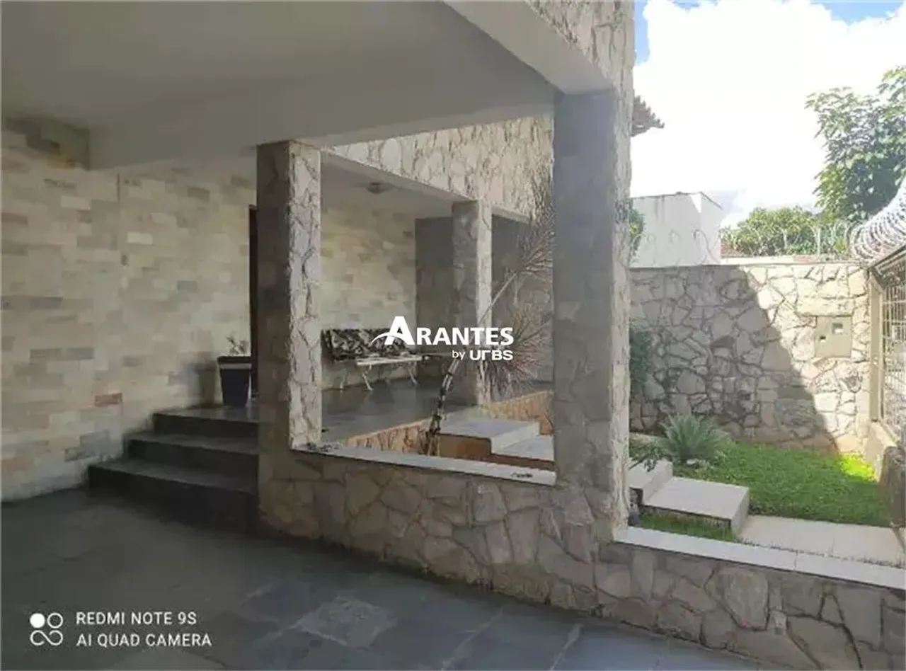 Casa com 340m² 4 quartos à venda no Lídice