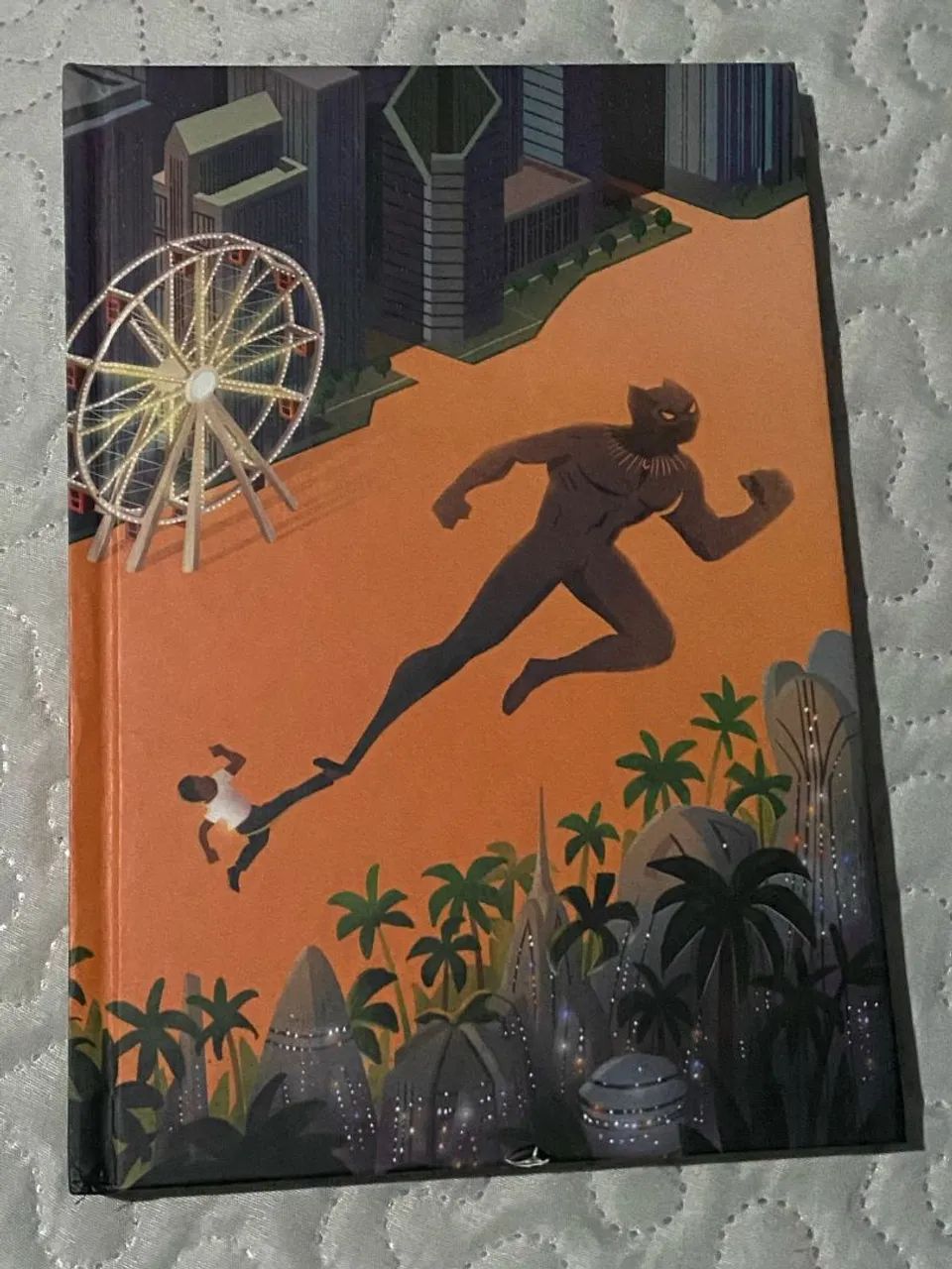 Pantera Negra: O Jovem Príncipe - HQ capa dura - Foto 2