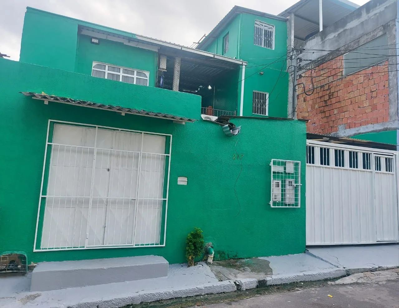 Casa 3 em 1 no Japiim - Espaço, Versatilidade e Localização Privilegiada! - Foto 2