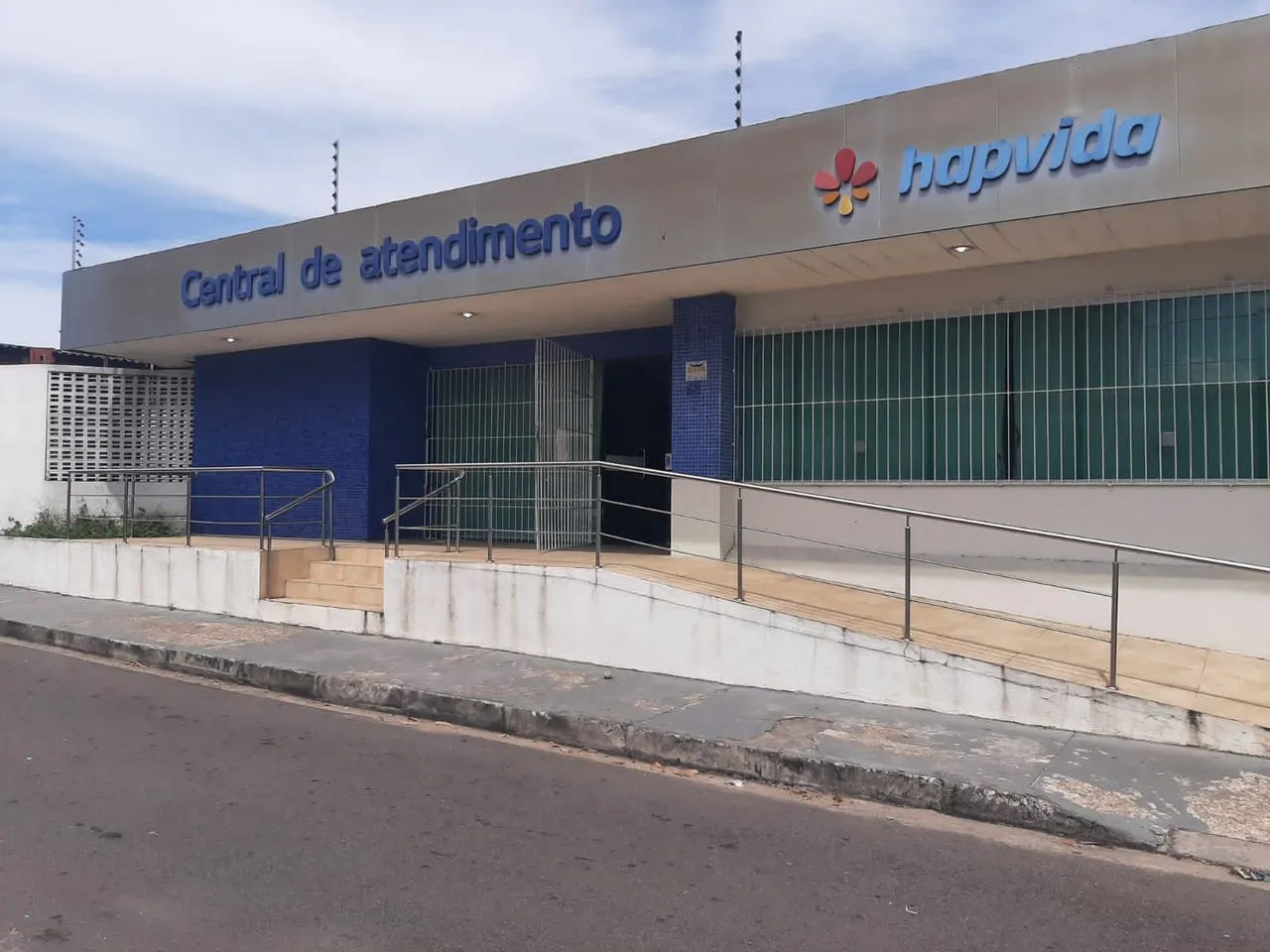 Ponto comercial 1.200m2. João Valeiro/ DJLAMA Batista. Vieralves.