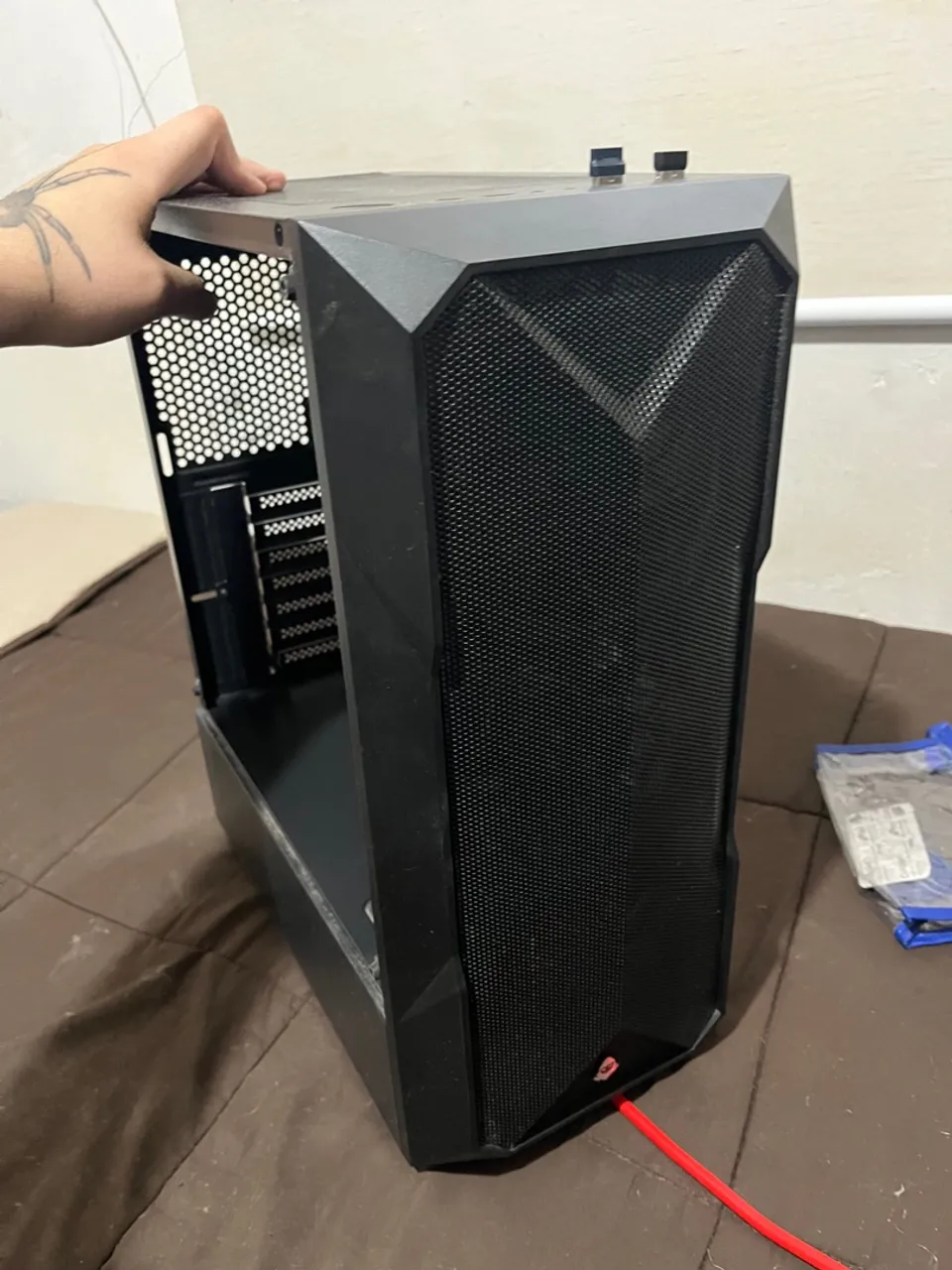 Gabinete Gamer - Design Moderno e Funcional