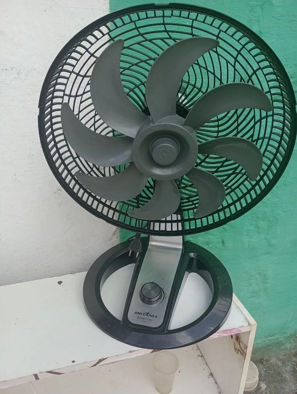 Ventilador de Mesa Britânia - 40cm