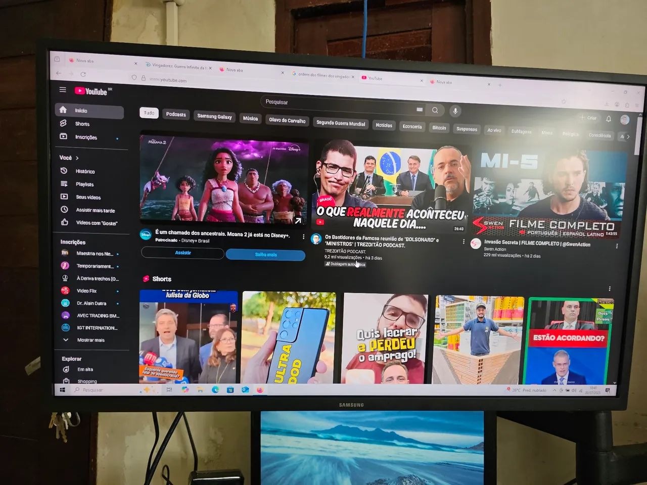 Monitor 32 polegadas 4k, mais suporte para dois monitores  - Foto 2