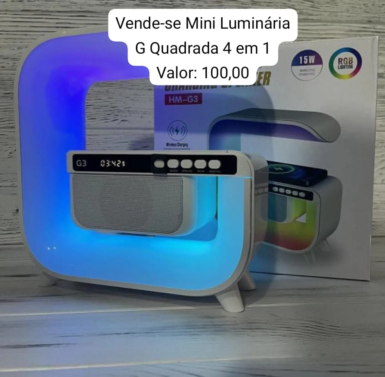 Luminária G Quadrada 4 em 1 com Carregador Wireless e Bluetooth
