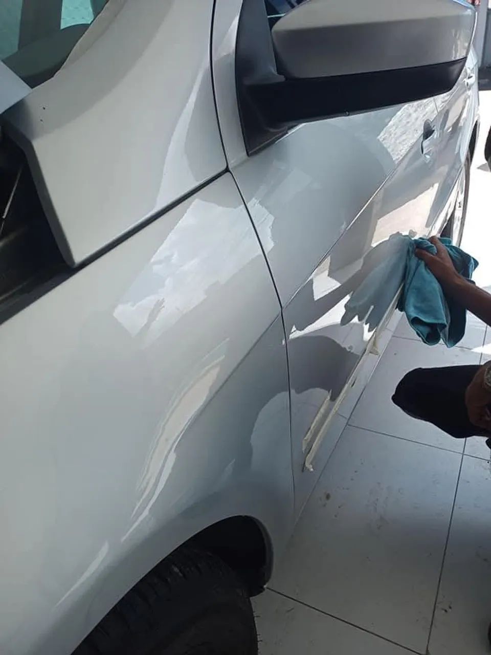 Polimento vitrificação e estética automotiva  - Foto 5