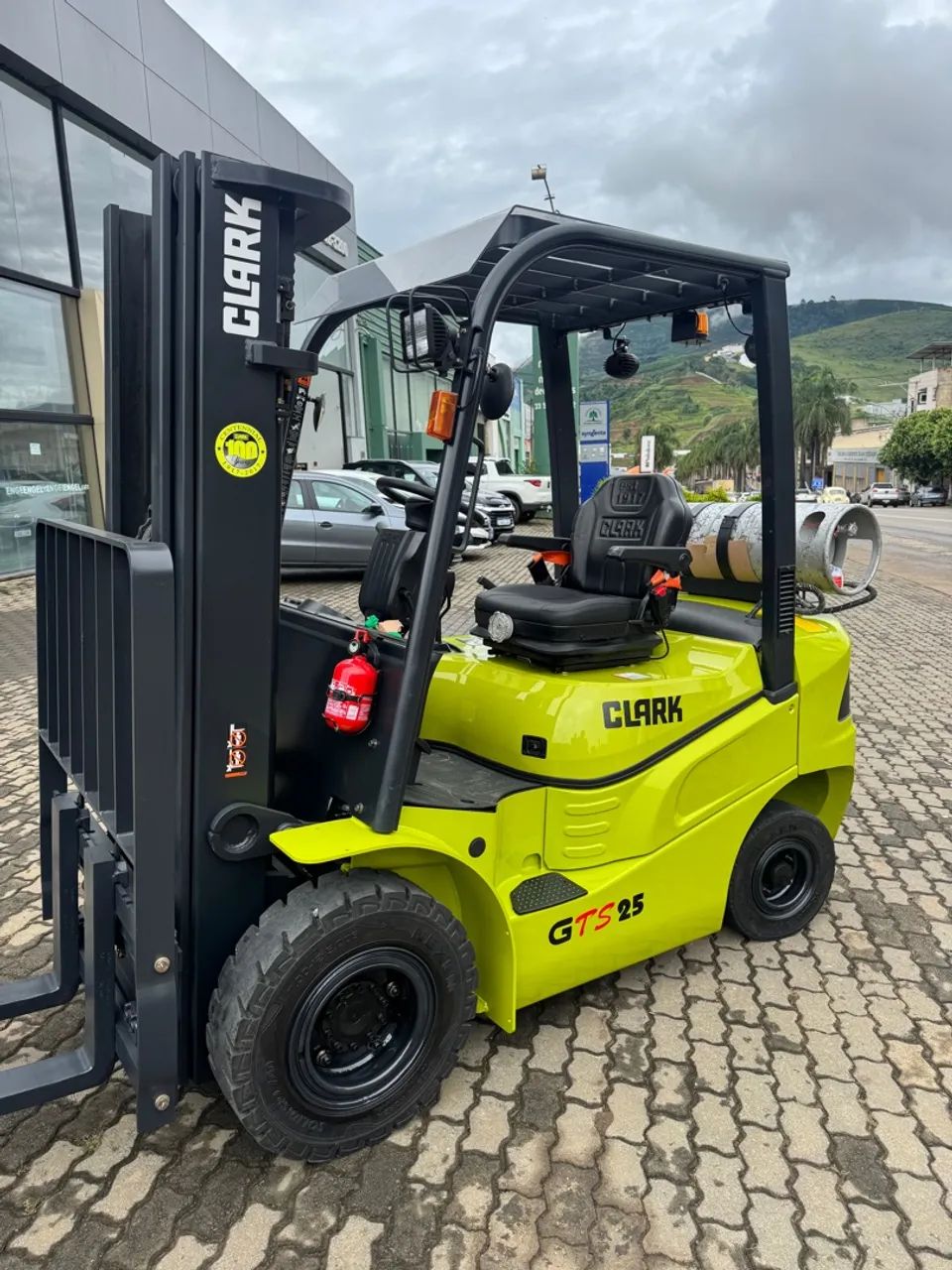 EMPILHADEIRA CLARK GTS25 2019 - Foto 2