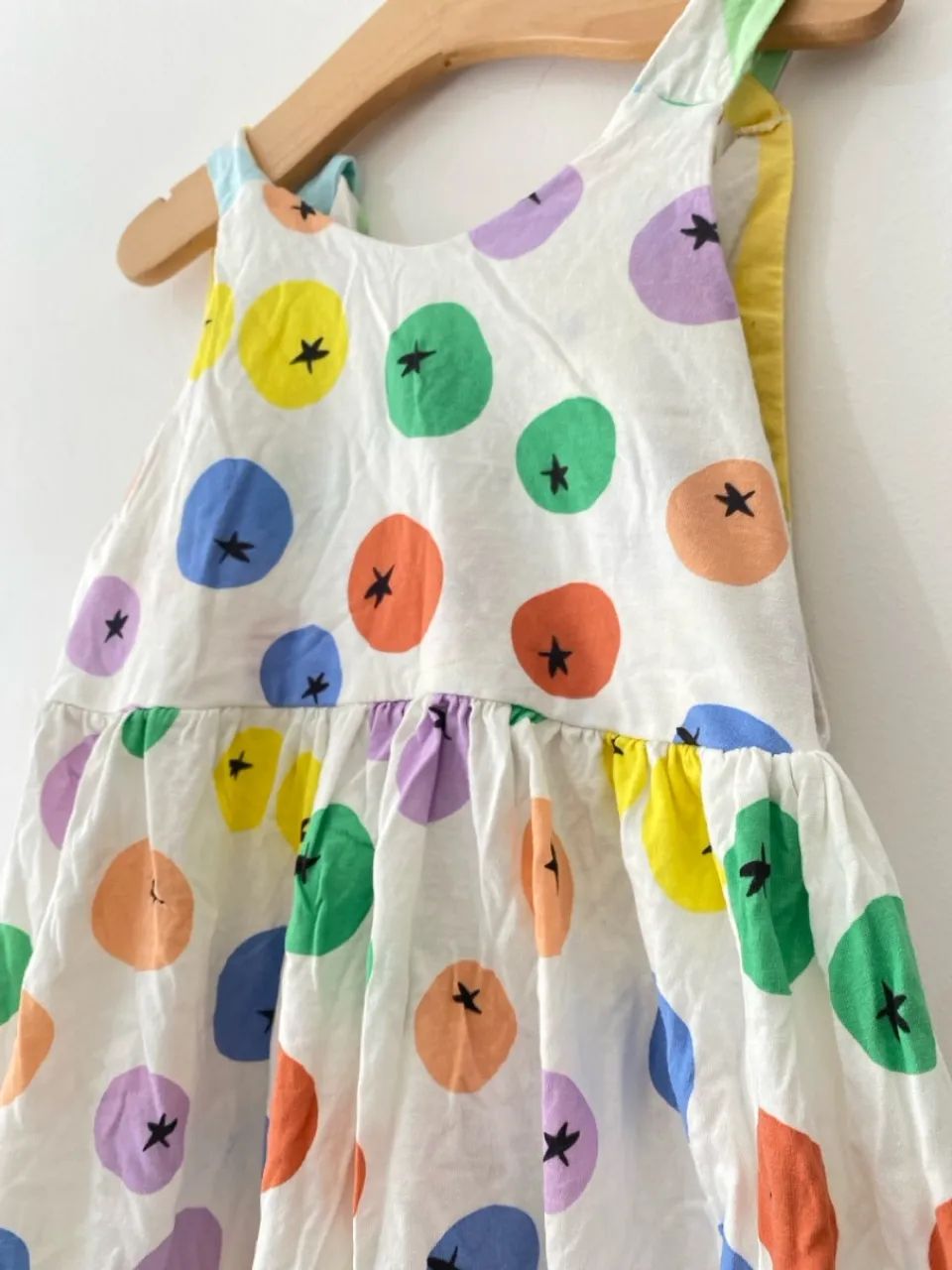 Vestido Infantil Colorido com Estampas Divertidas - Foto 3