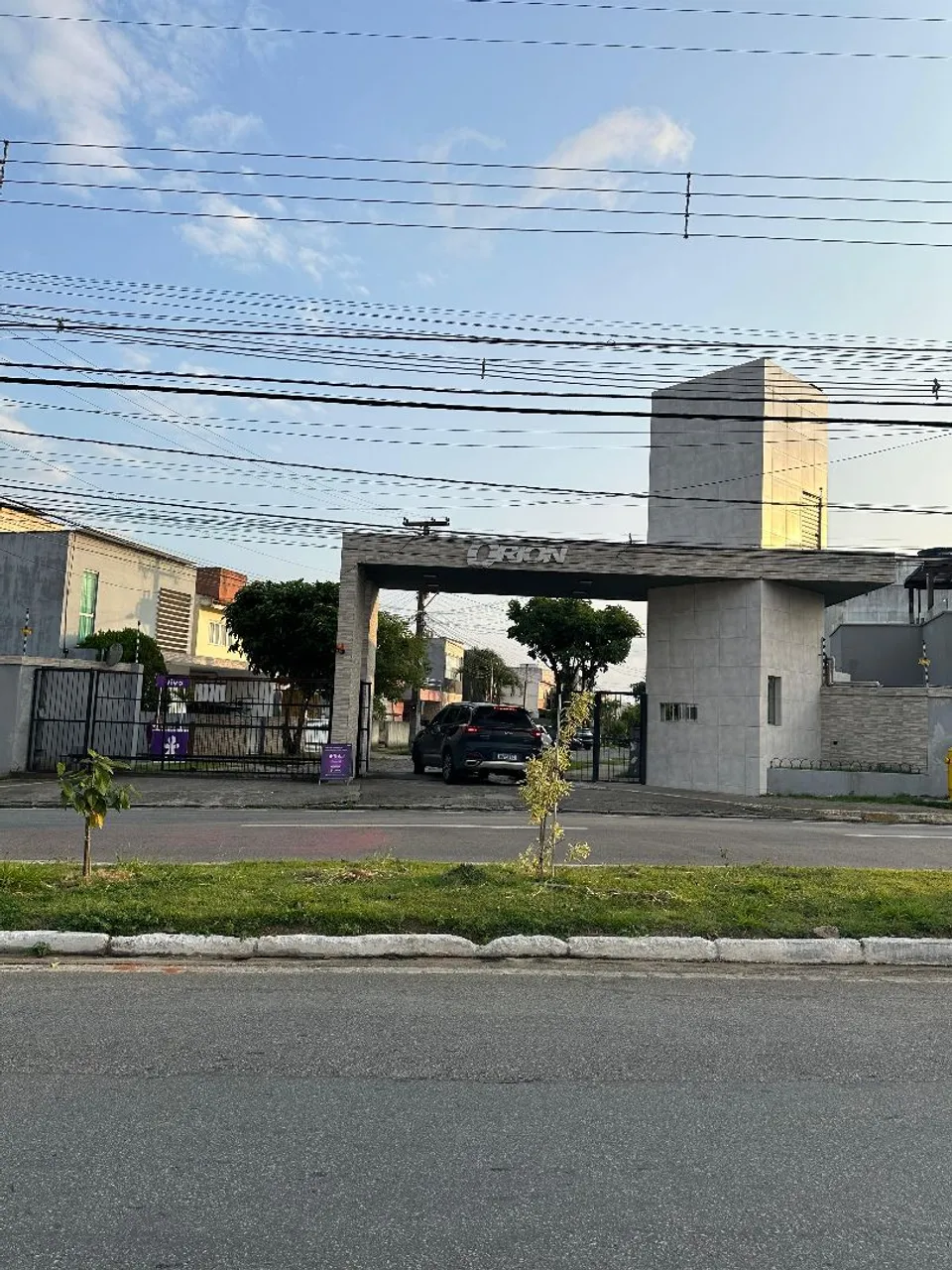 Casa em Condomínio fechado na Serraria.