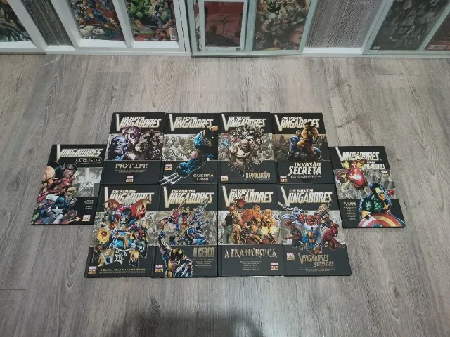 Coleção Vingadores Marvel Deluxe Panini
