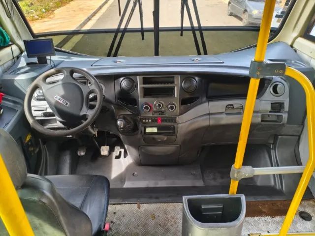 2016 Micro Onibus Mascarello Iveco 4x2 - Foto 5