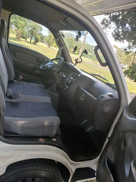 CAMINHÃO HYUNDAI HR BAÚ ESTENDIDO 2.5 SUPER CONSERVADO - Foto 4