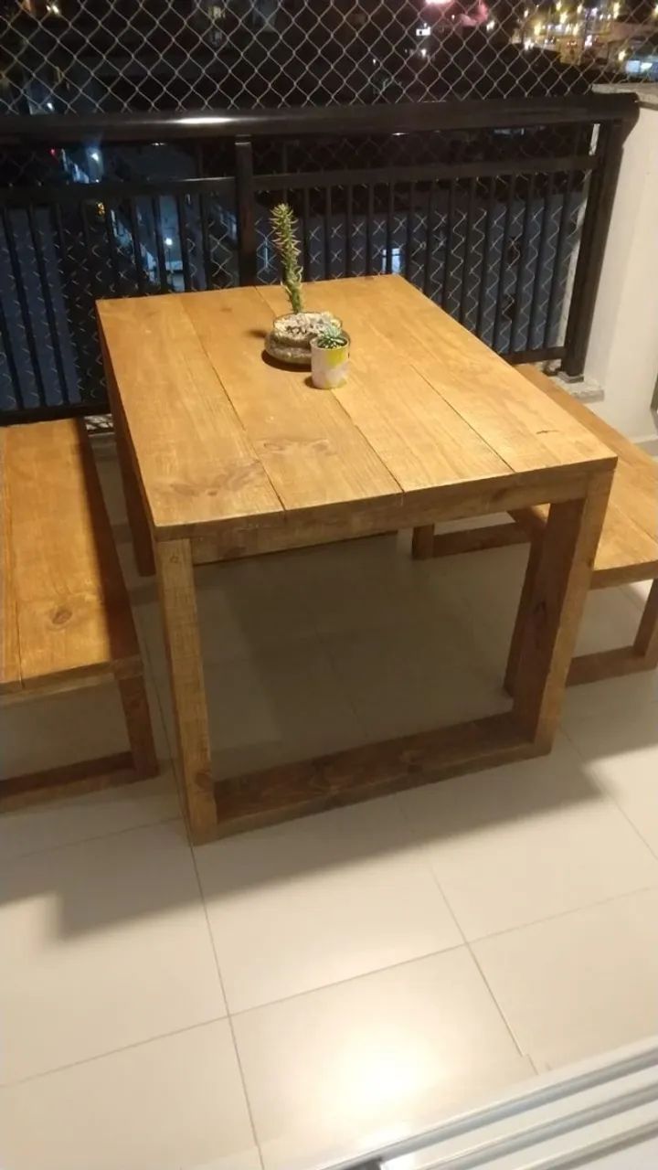 Mesa em Madeira Maciça - Atelier Gato Branco - Foto 3