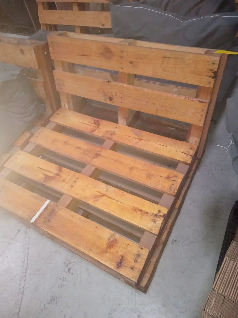 Poltrona de pallet 2 lugares