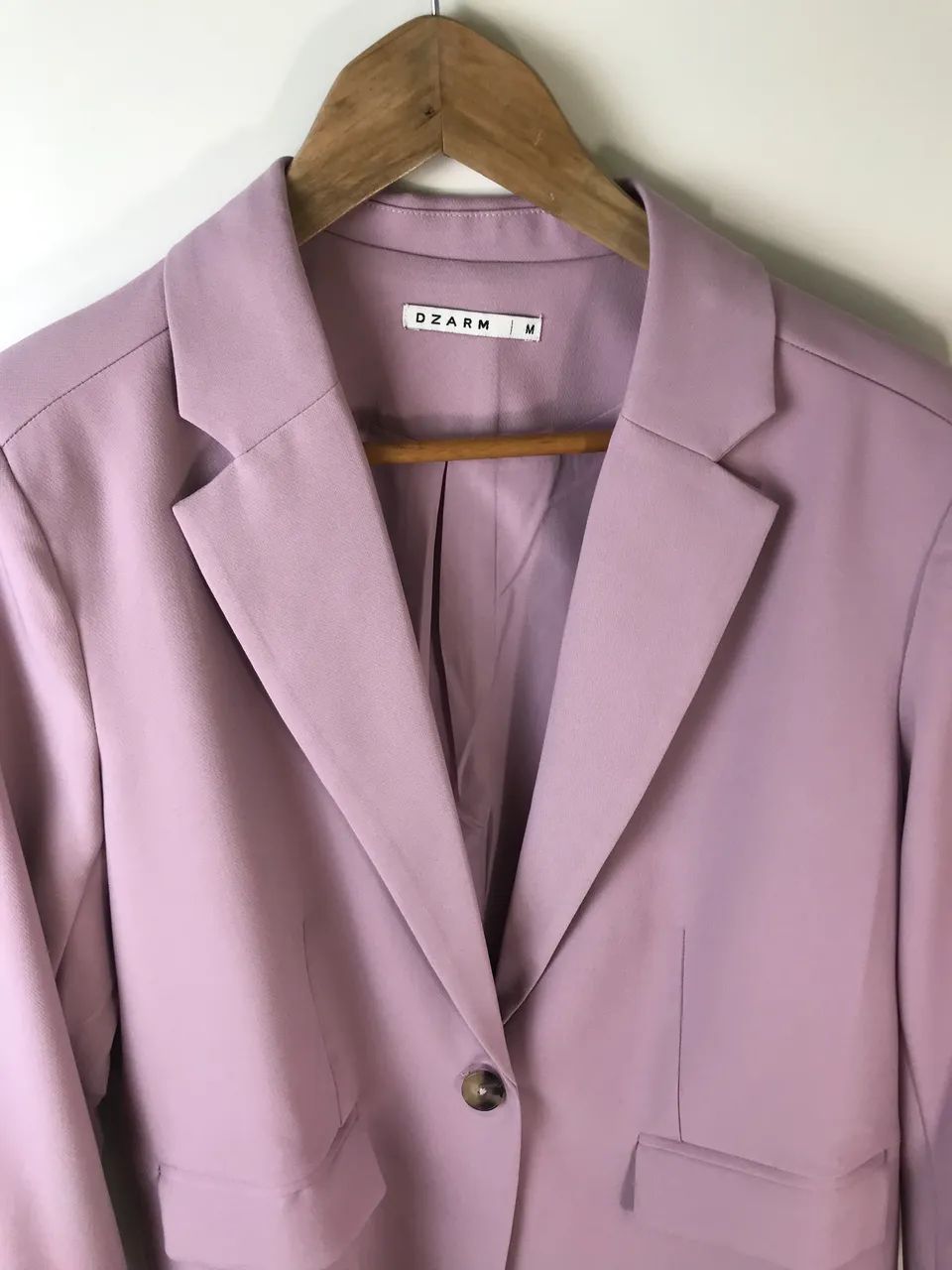 Blazer reto alongado roxo dzarm M (novo) - Foto 3