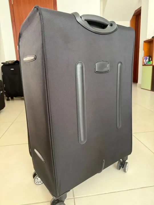 Mala de viagem Grande Gabbagio Preta 23kg a 32kg - Foto 3
