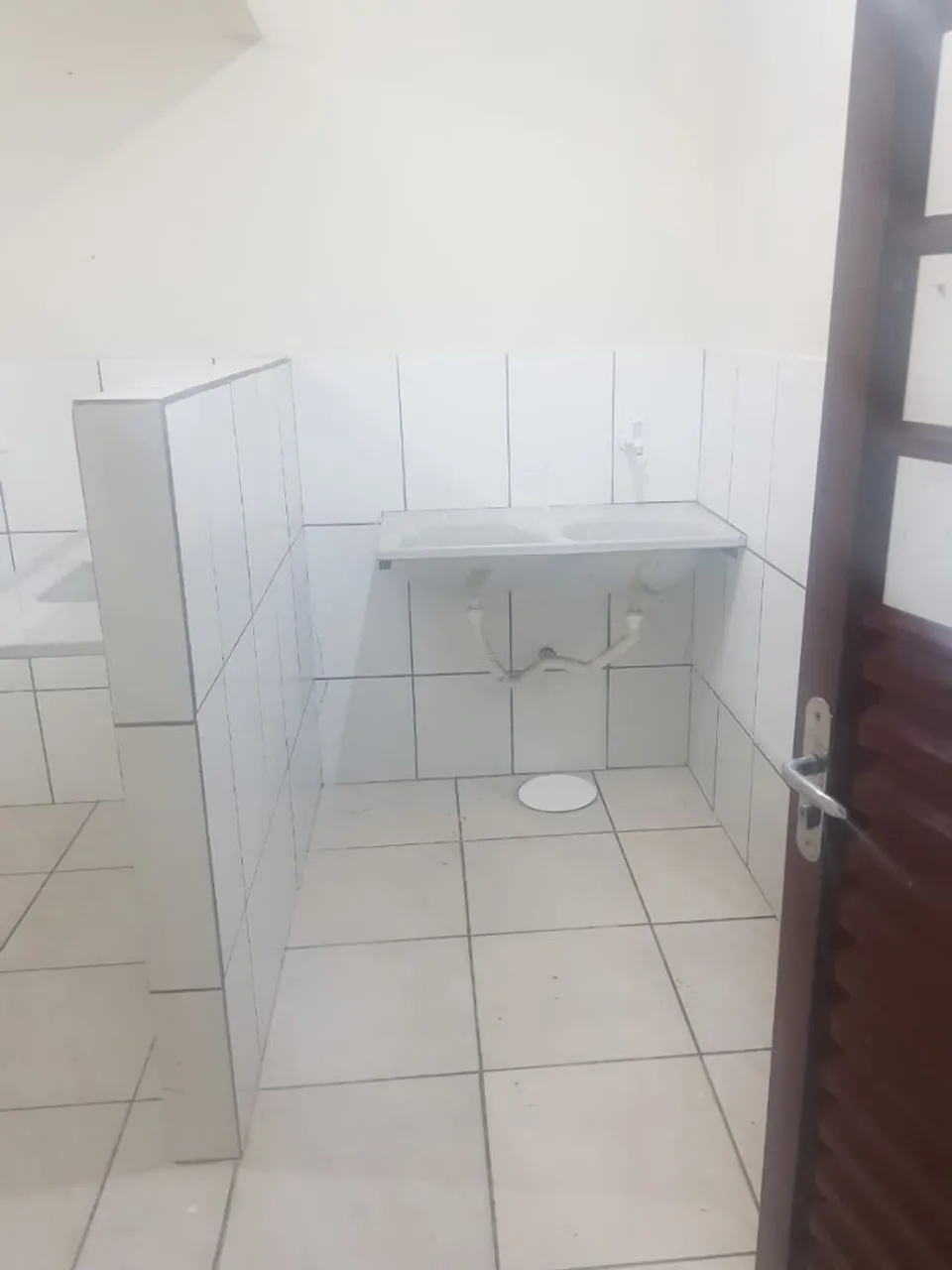 Aluguel kitnet bairro de lourdes anapolis