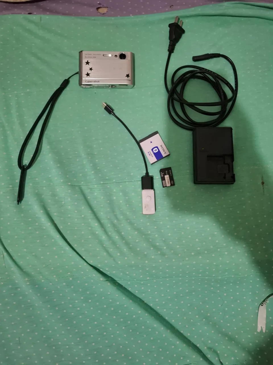 cybershot sony Touch panel<br>SuperSteadyShot D3C-T70