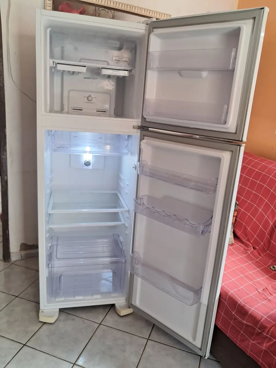 Geladeira Continental Frost Free Seminova! - Foto 2