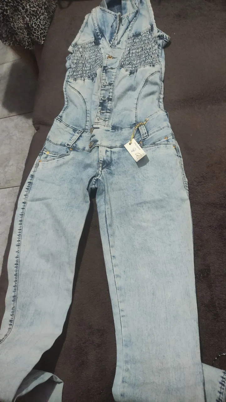 Macacão Jeans Feminino - Novo!