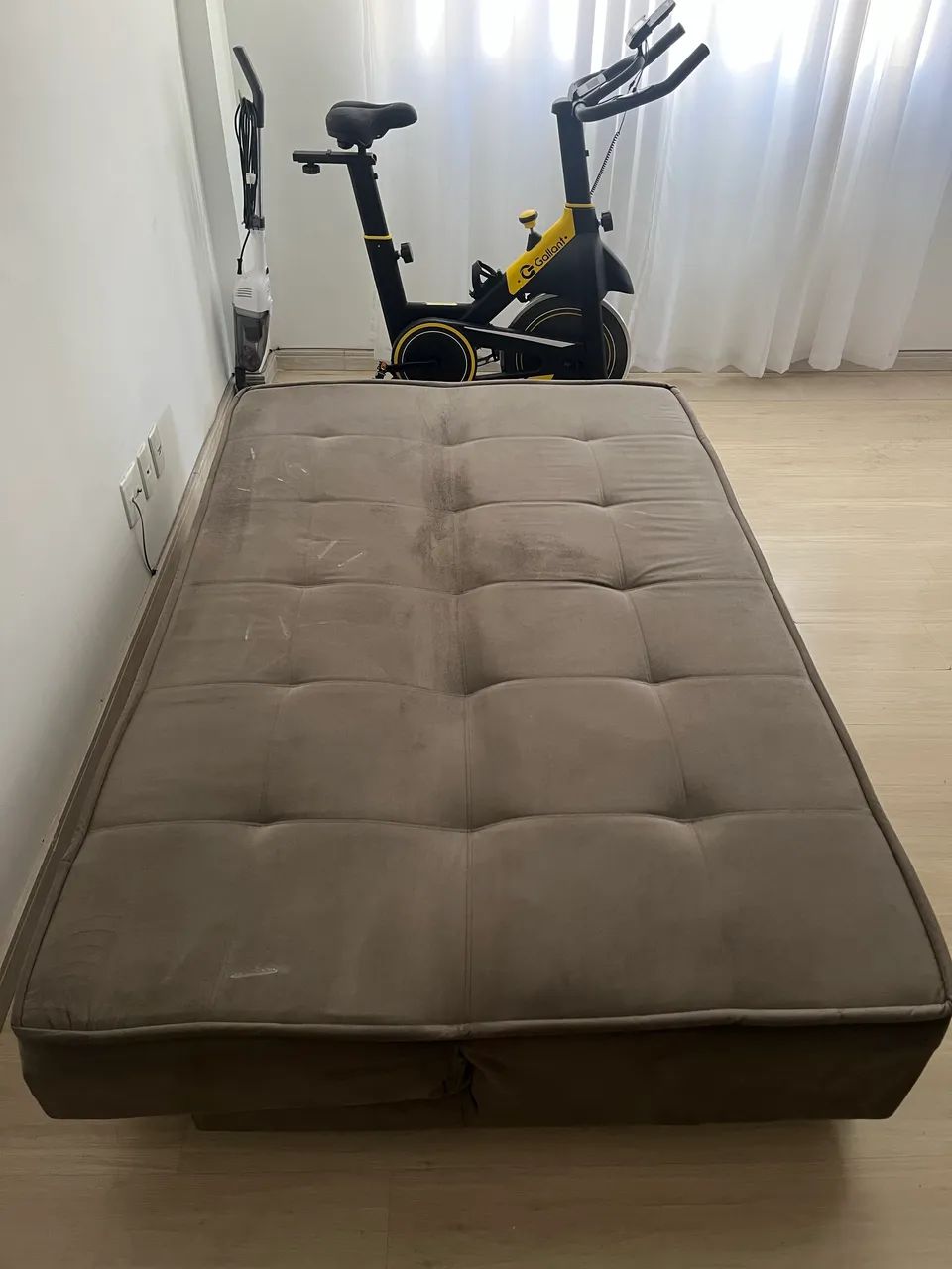 Used gray sofa bed64595870795650122