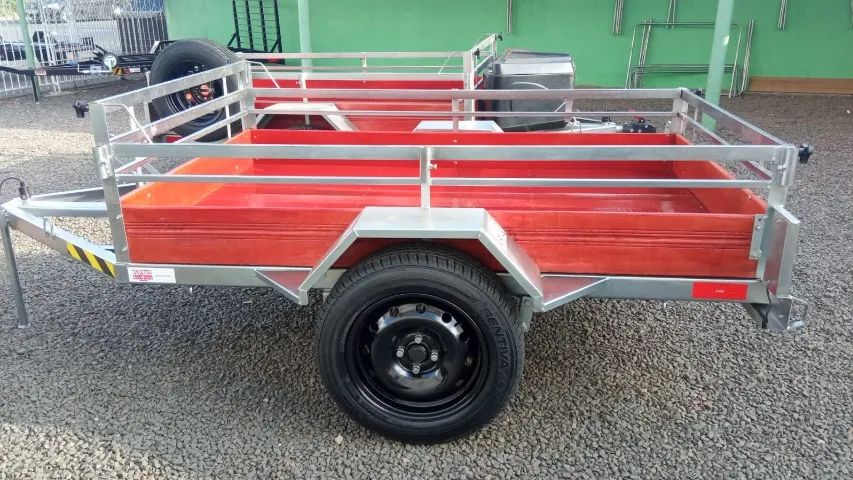 Fazendinha 2,00x1,20 completa reboque carrocinha - Foto 4