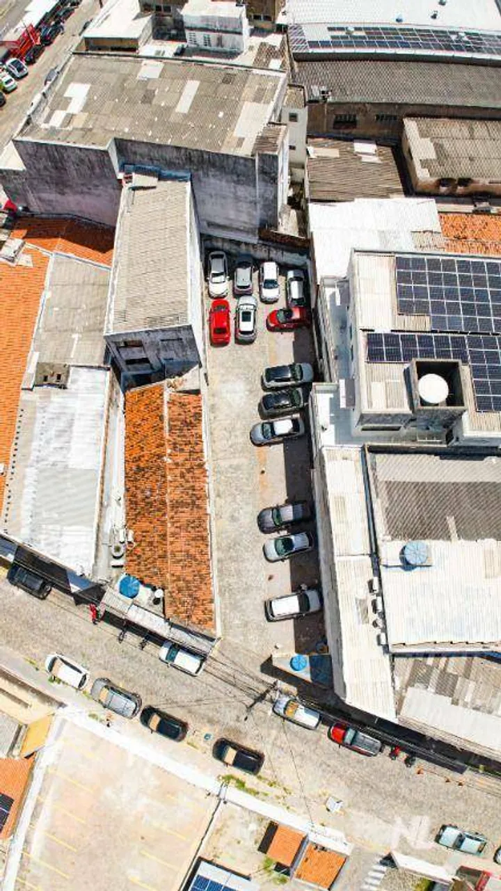 Terreno com 330m² em ótima localização no Alecrim