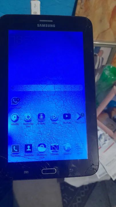 Tablet  está carregando mais só presta as peças  - Foto 3
