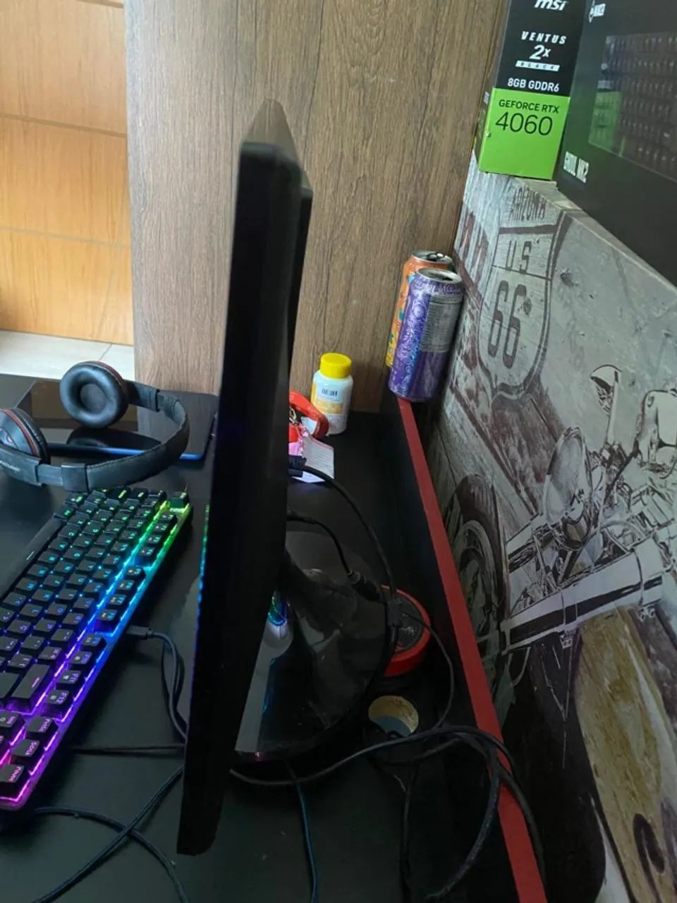 Monitor 64296996804483121