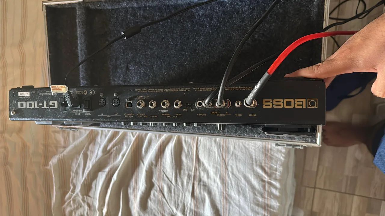 Boss GT 100 - Instrumentos musicais - Ponta Verde, Maceió