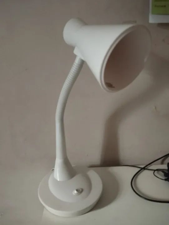 Luminária de Mesa Branca - Foto 3