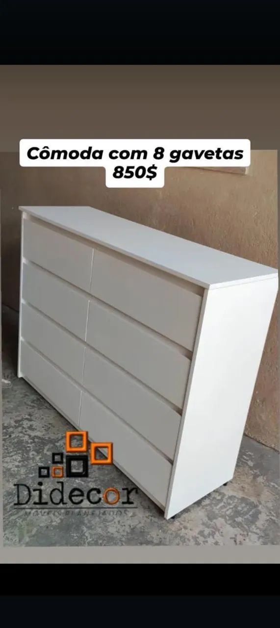 Cômoda com 8 gavetas - R$ 850