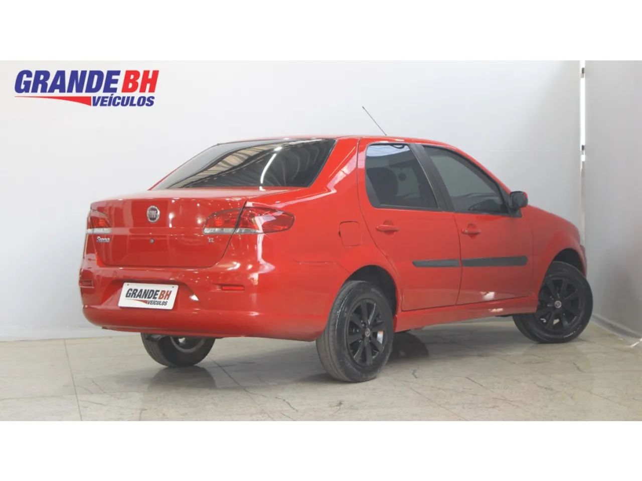 Fiat Siena EL 1.0 MPI Fire Flex 8V 4P 2010 - Foto 4