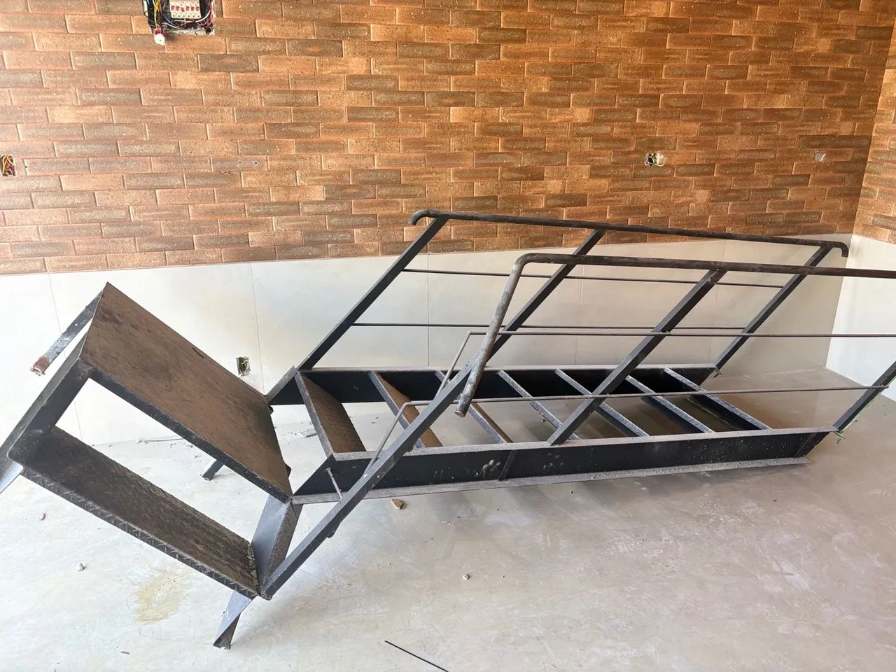 Escada de ferro  - Foto 4