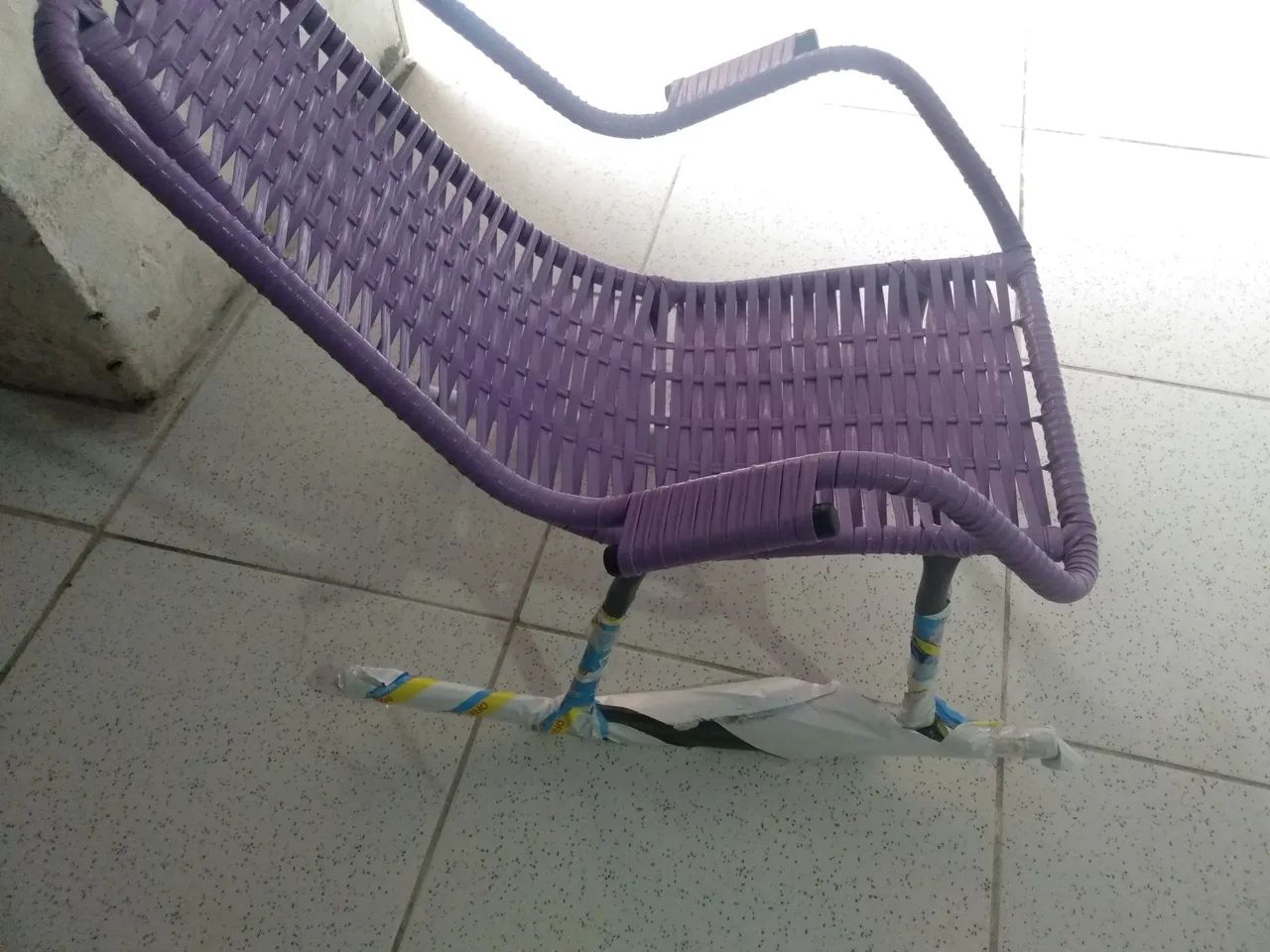Cadeira Tam P Novinha - Foto 2