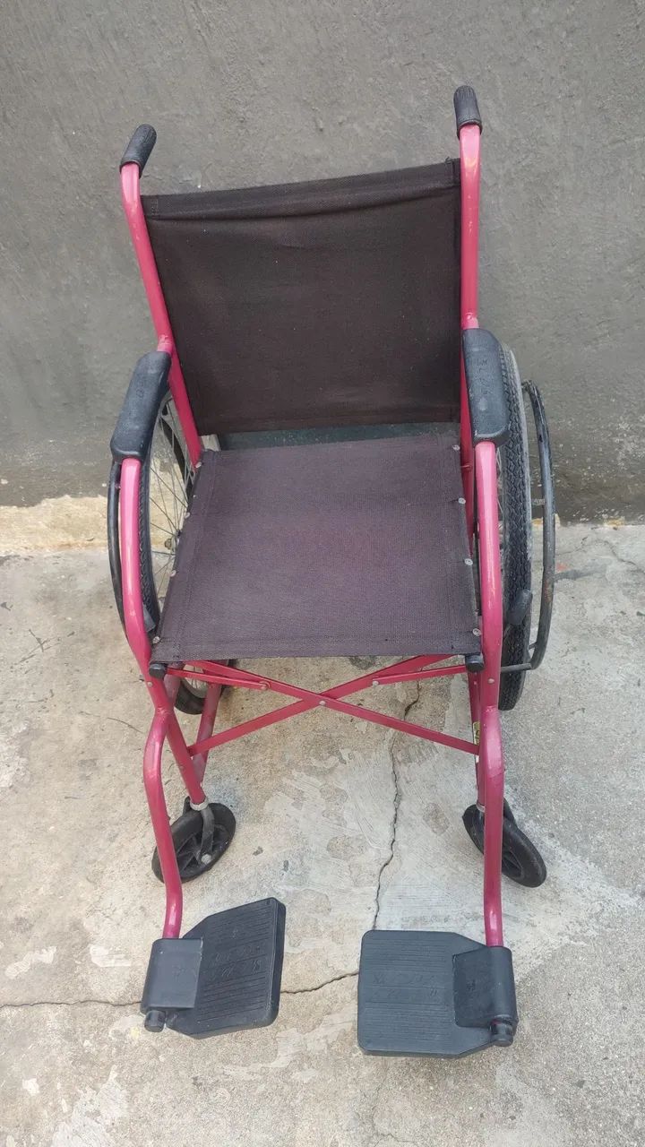 Cadeira de Rodas  - Foto 2