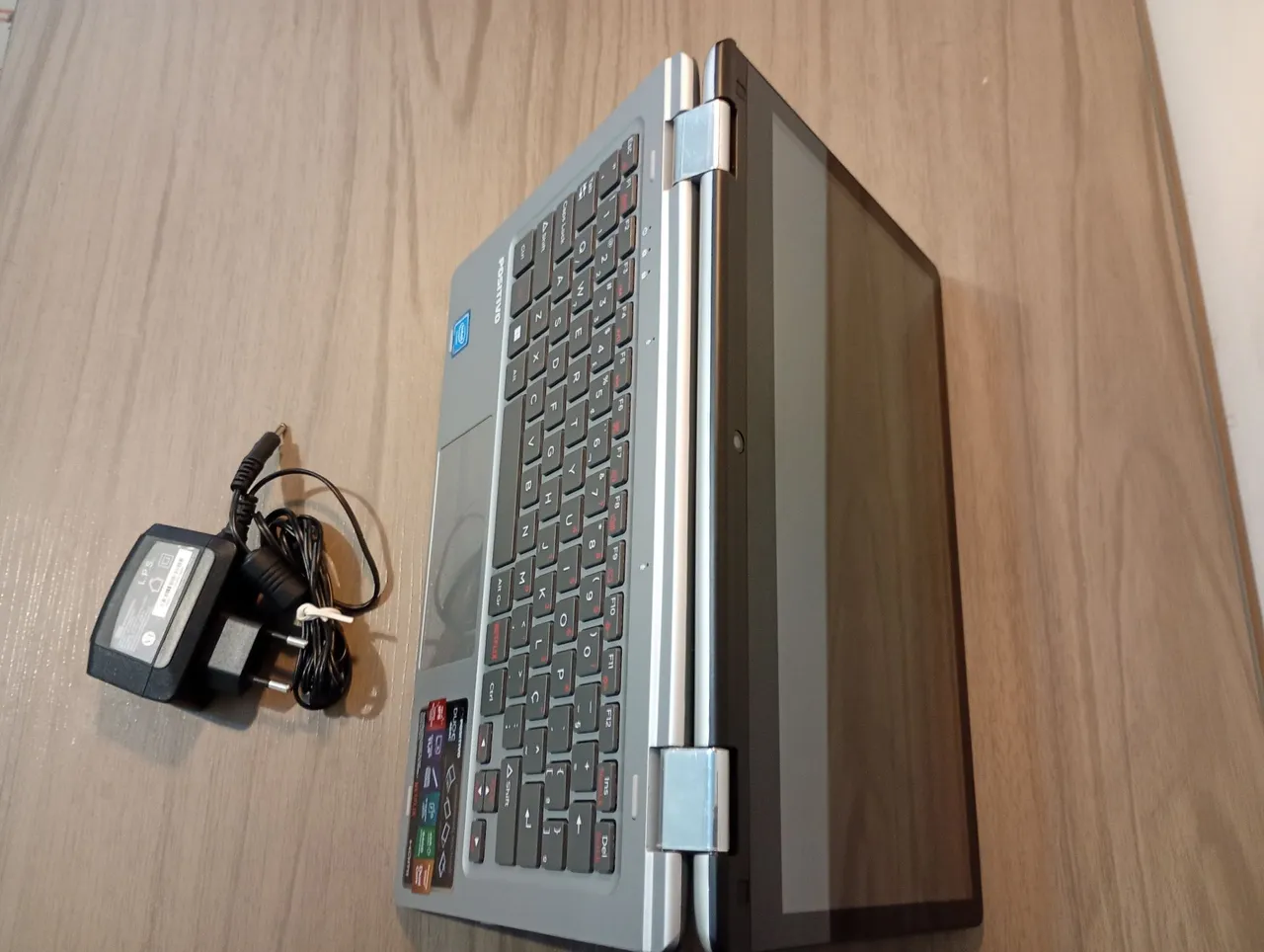 Notebook Positivo 2 em 1 - Tela Touchscreen