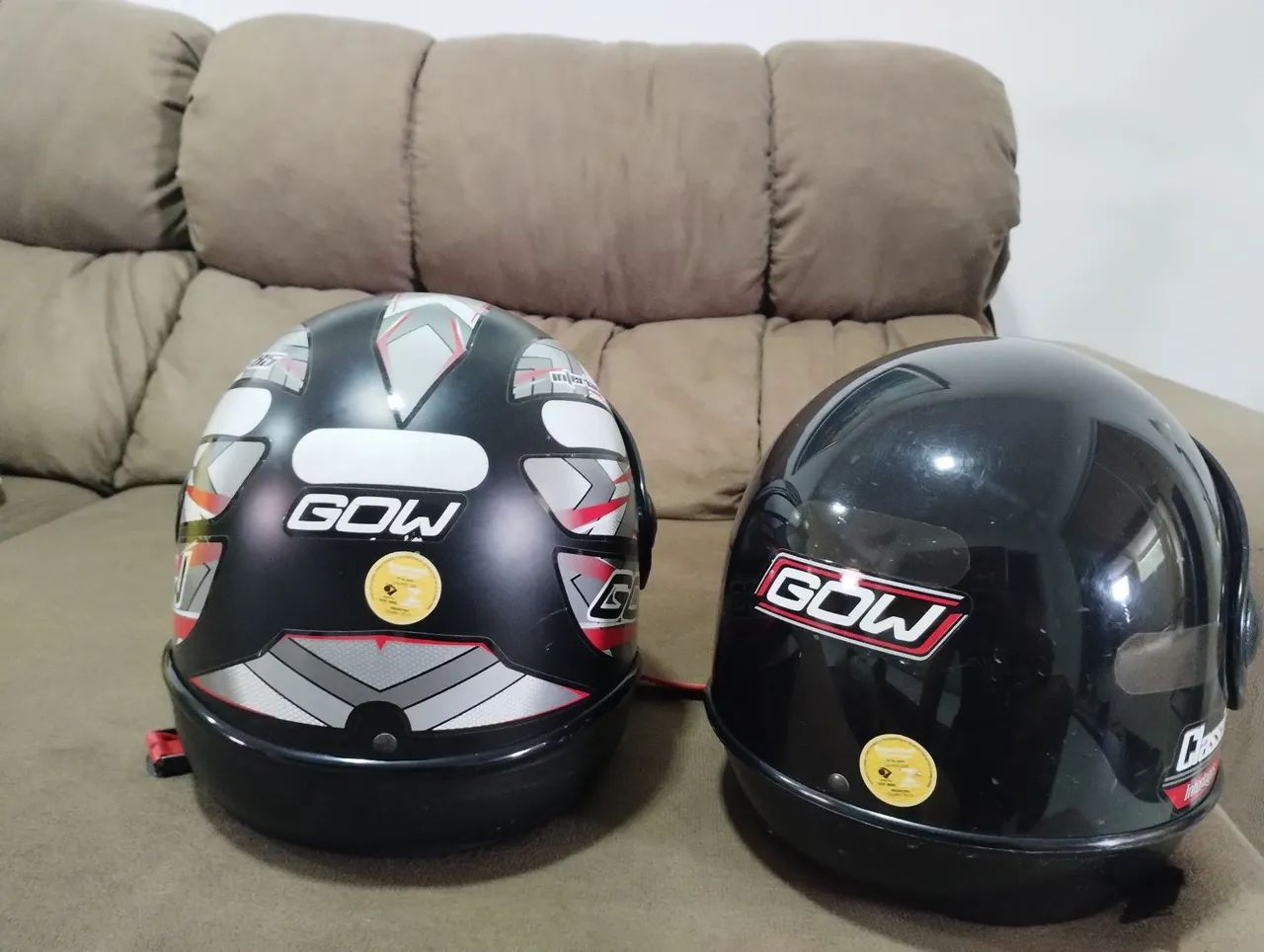 Vendo 2 capacetes por 160 - Foto 5