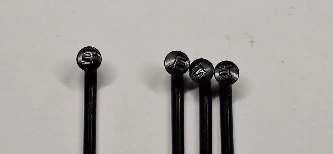 Kit de Raios (3x260mm / 1x255mm) para roda de carbono 50mm - Foto 4